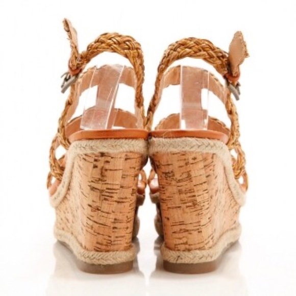 TAN CORK BRAIDED CUTOUT WEDGES! 👡 - Picture 3 of 8